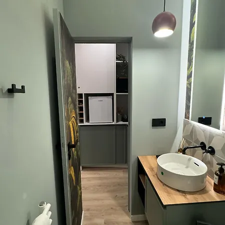 Kai - Glam House 6 *